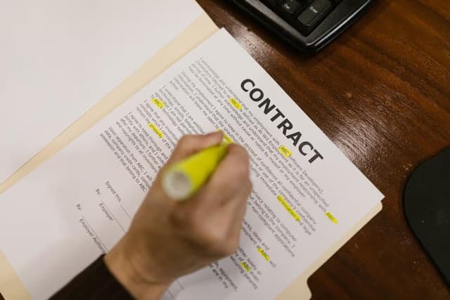Contract Analysis Software: Everything To Know (2025)